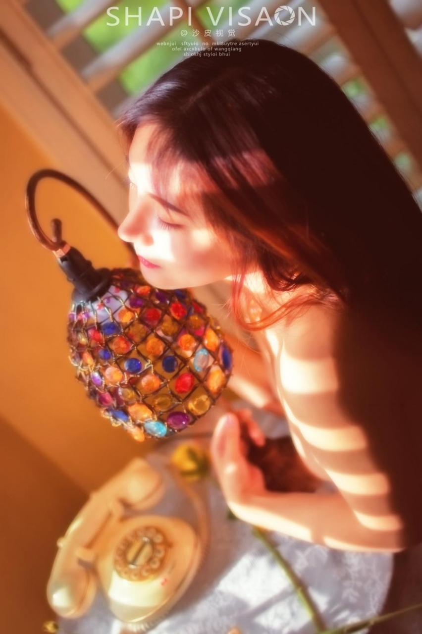 八月夕颜魅影四射