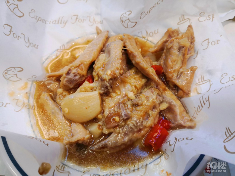 最近港式茶餐厅开的有点多哦！
